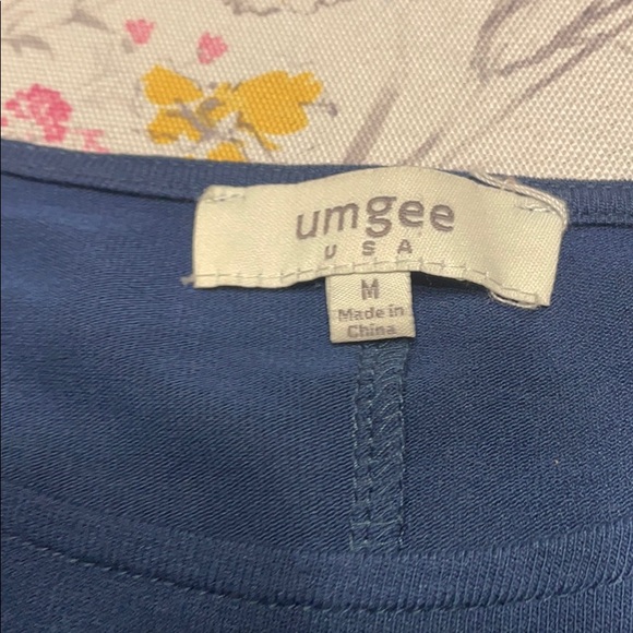 Umgee blue fringe top, tunic style.  Long sleeve.  Good condition. Size Medium. - Picture 2 of 8